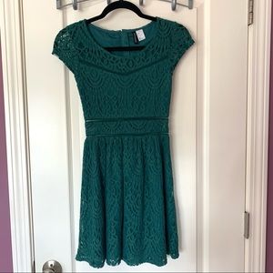 Green lace dress